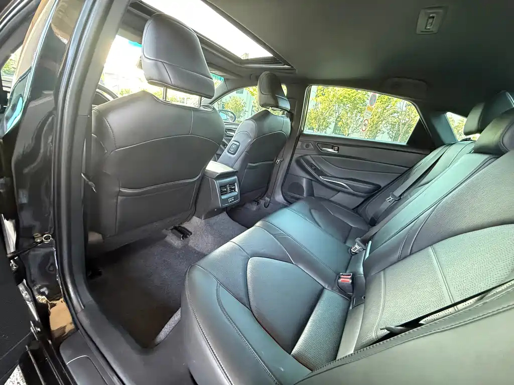 TOYOTA AVALON 2023