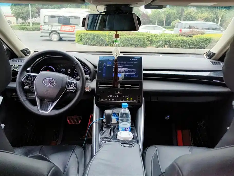 TOYOTA AVALON 2023