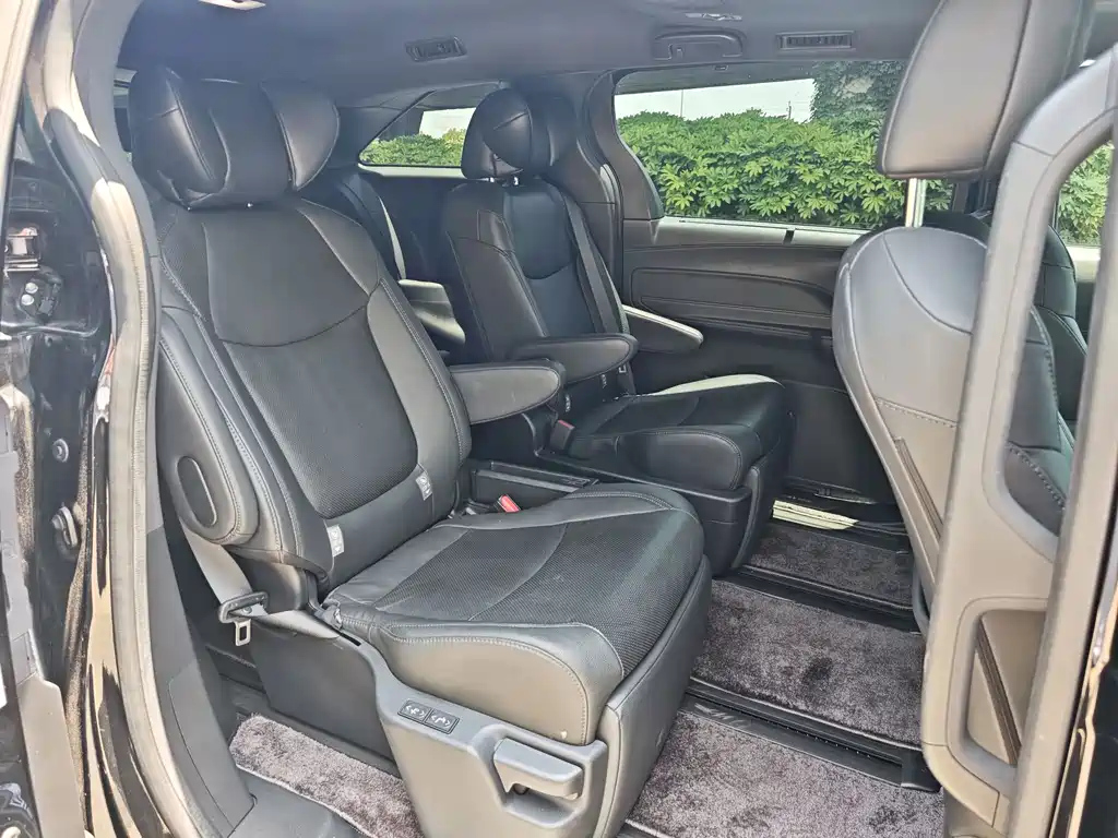 TOYOTA SIENNA SIENNA 2021