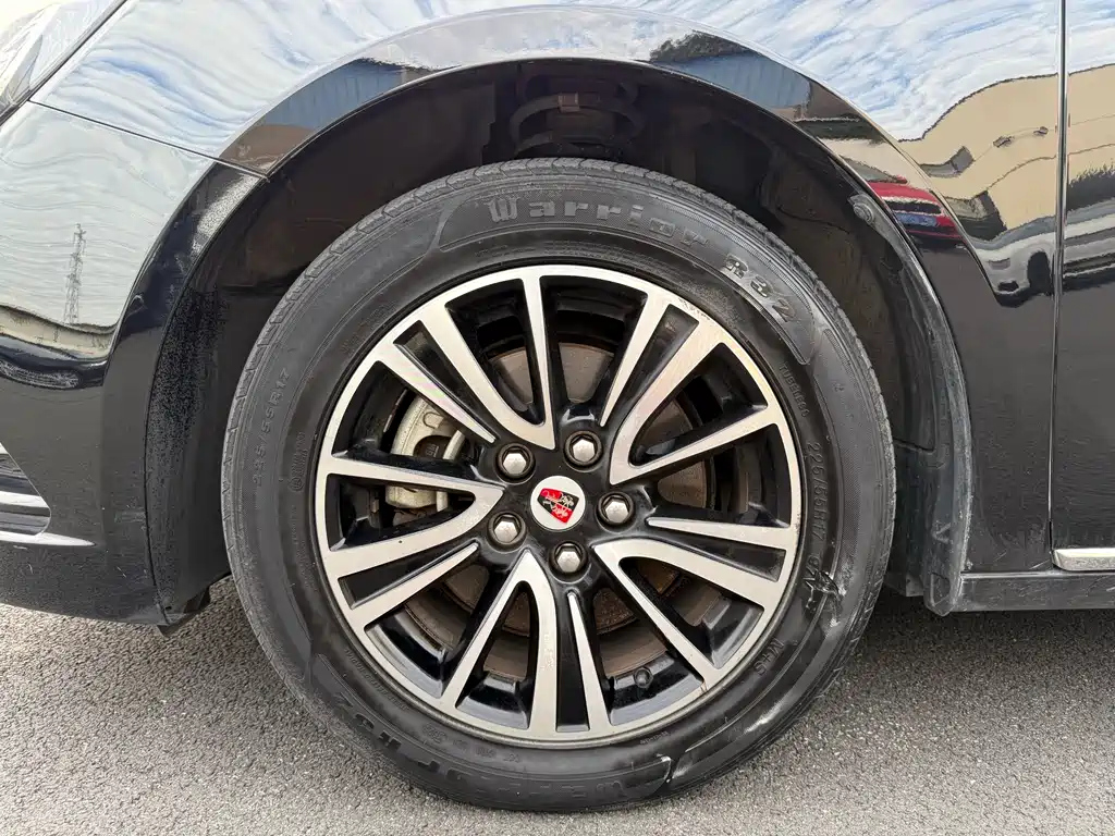 ROEWE E950 2017