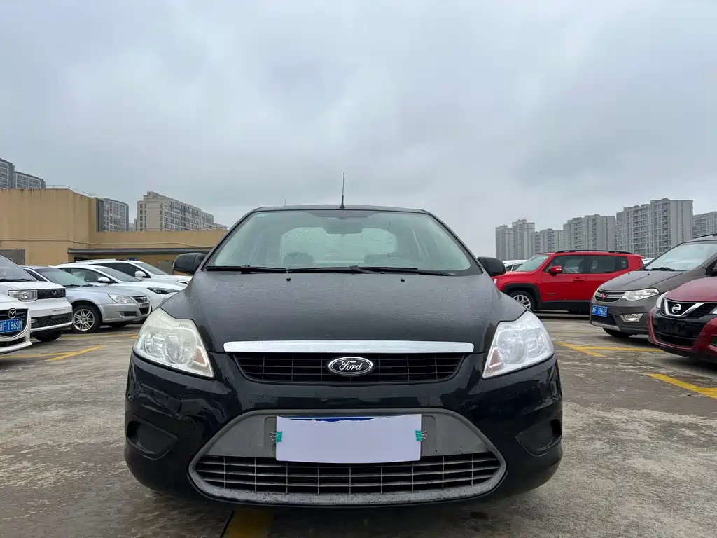 FORD FOCUS 2012