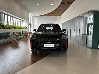 Заказать MINI JCW COUNTRYMAN