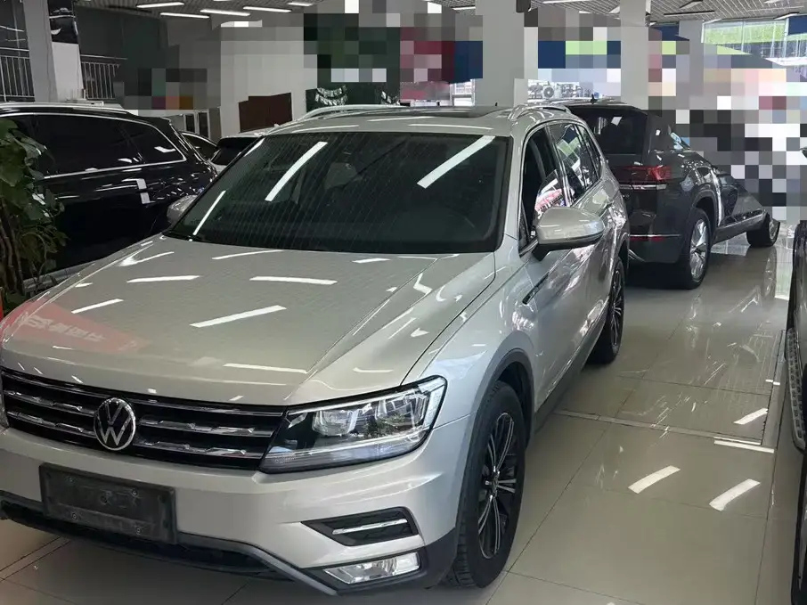 VOLKSWAGEN TIGUAN L 2021
