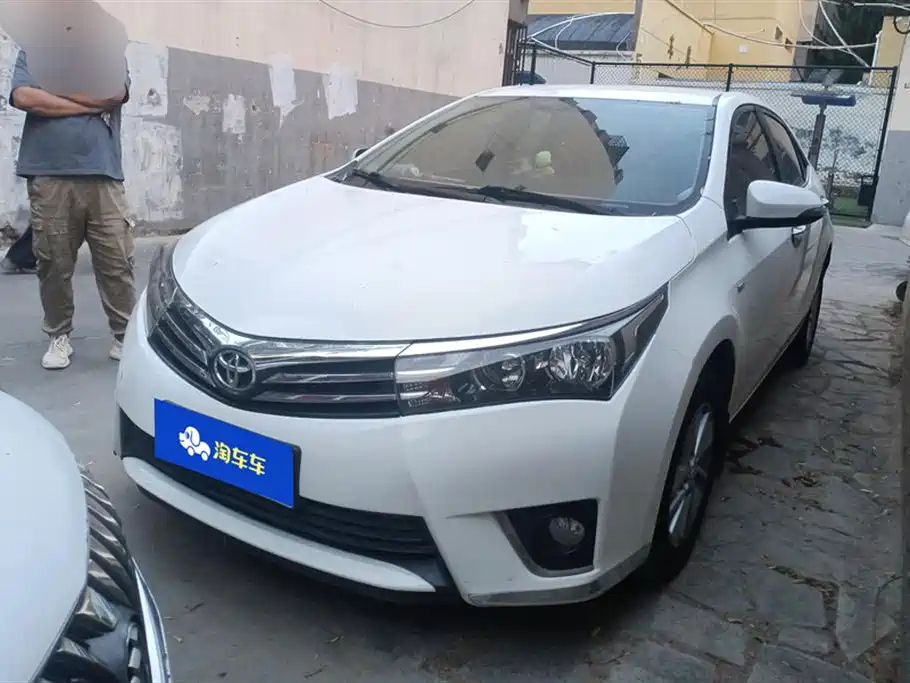 TOYOTA COROLLA 2017