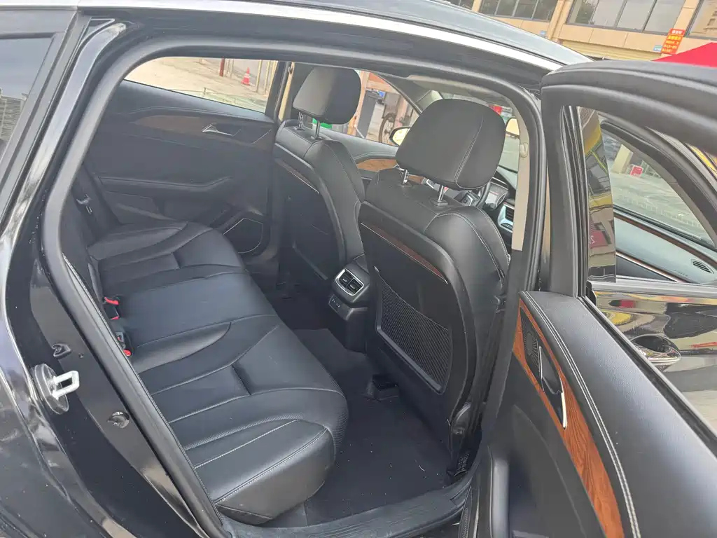 HONGQI H5 2019