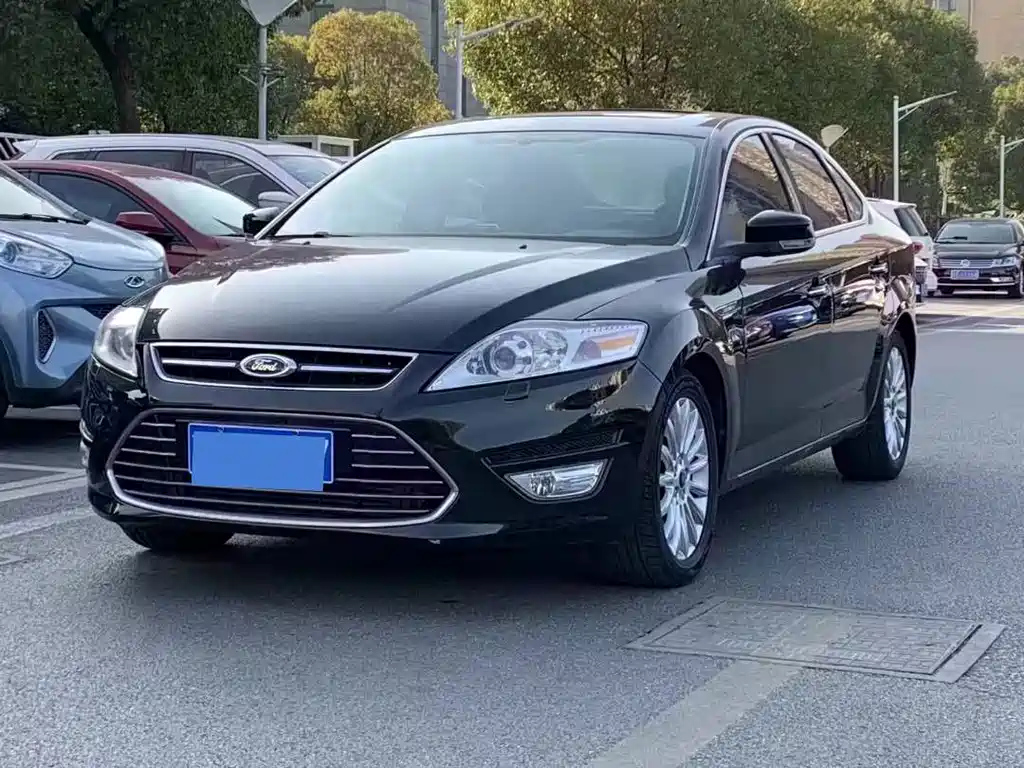 FORD MONDEO - WINNER 2011