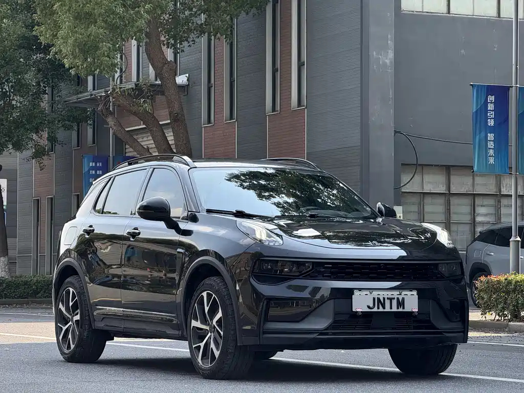 LYNK&CO 01 NEW ENERGY 2022