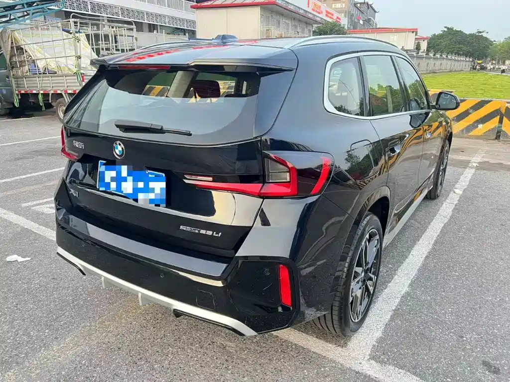 BMW X1 2023