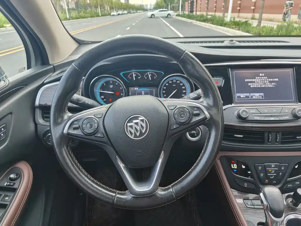 BUICK ENVISION 2017