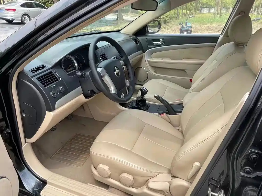 CHEVROLET OTHER 2010
