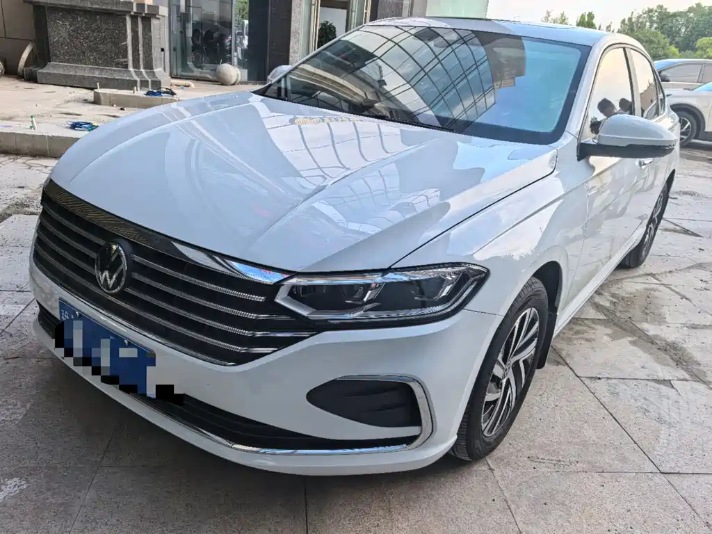 VOLKSWAGEN LAVIDA 2023