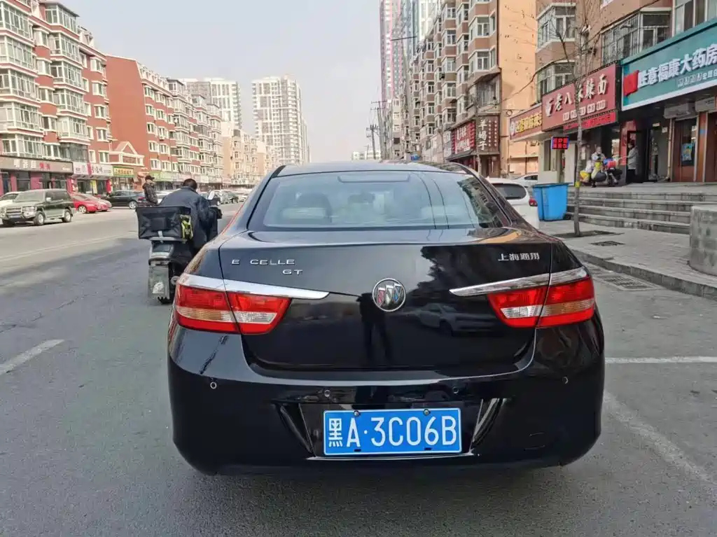 BUICK EXCELLE 2012