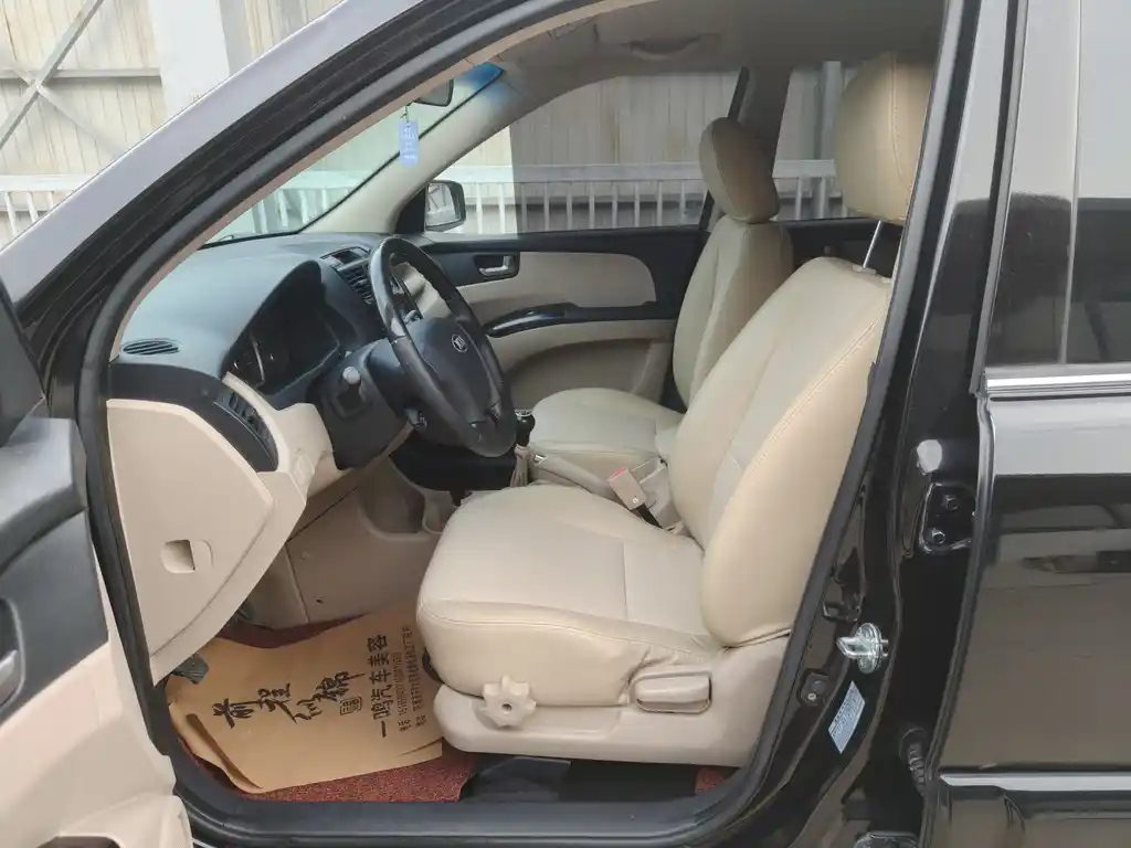 KIA SPORTAGE 2013