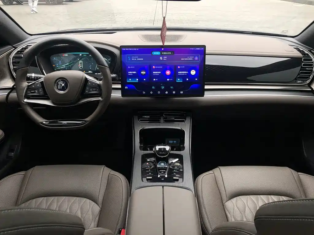 BYD HAN 2023