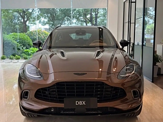 ASTON MARTIN DBX