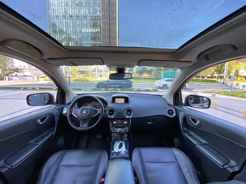 RENAULT KOLEOS IMPORT 2012