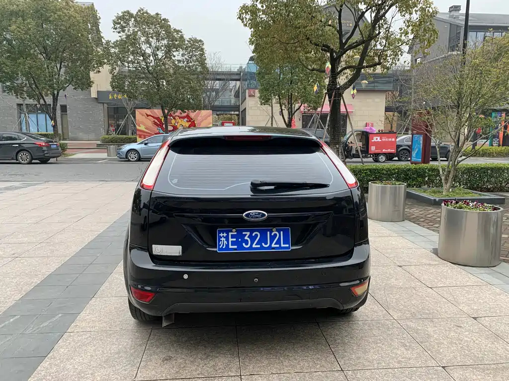 FORD FOCUS 2012