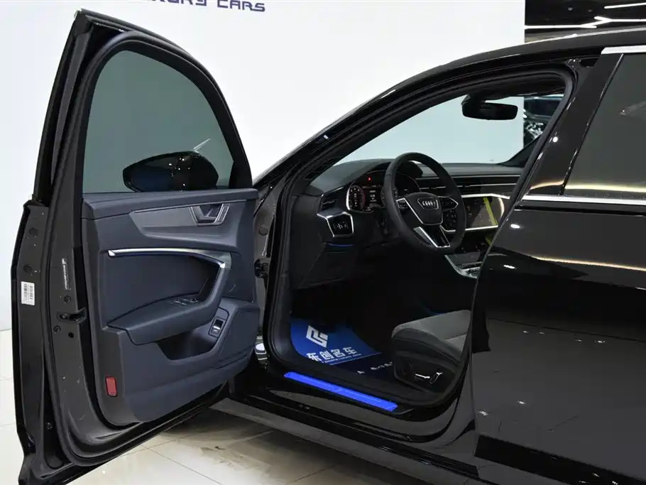 AUDI A6L 2023