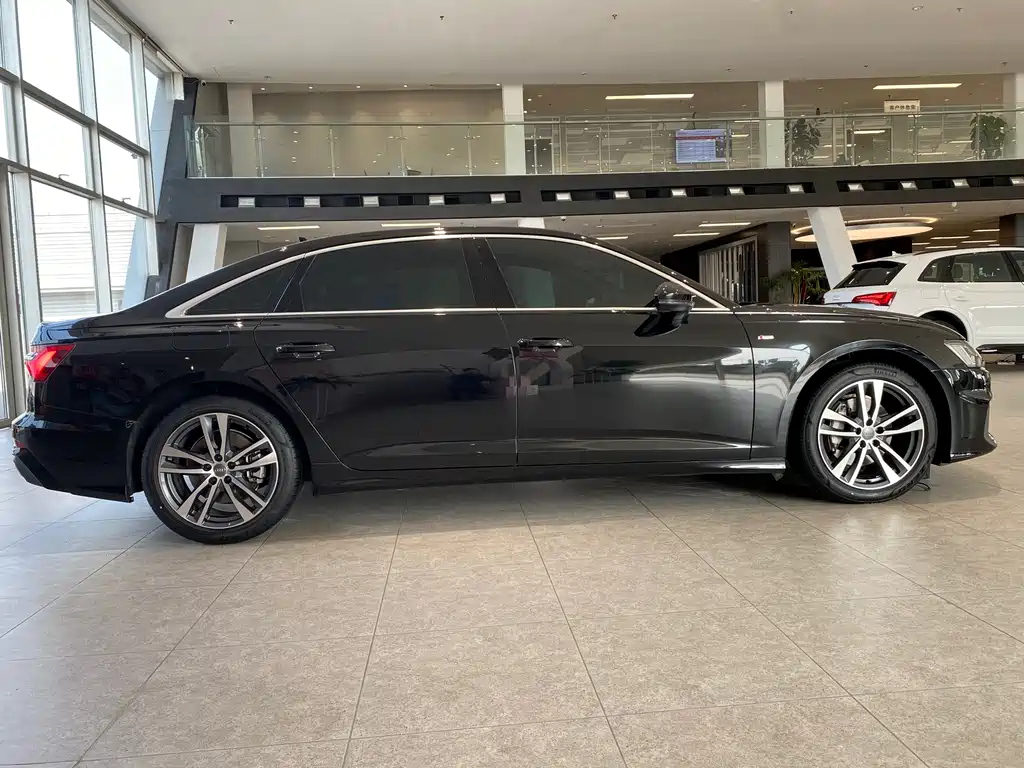 AUDI A6L 2022