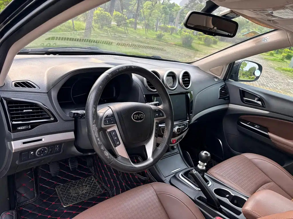 BYD S7 2017