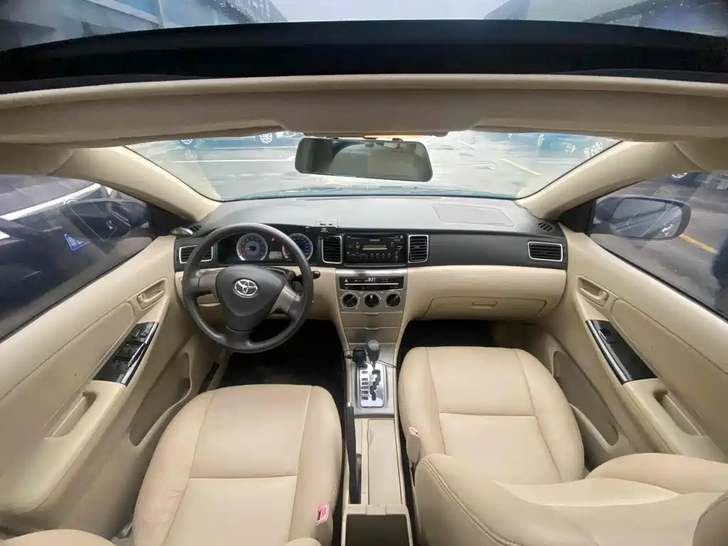 TOYOTA COROLLA 2015