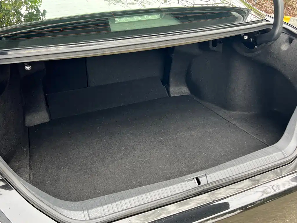 TOYOTA AVALON 2020