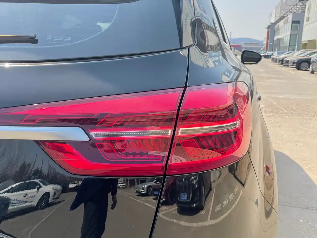 HONGQI HS5 2021