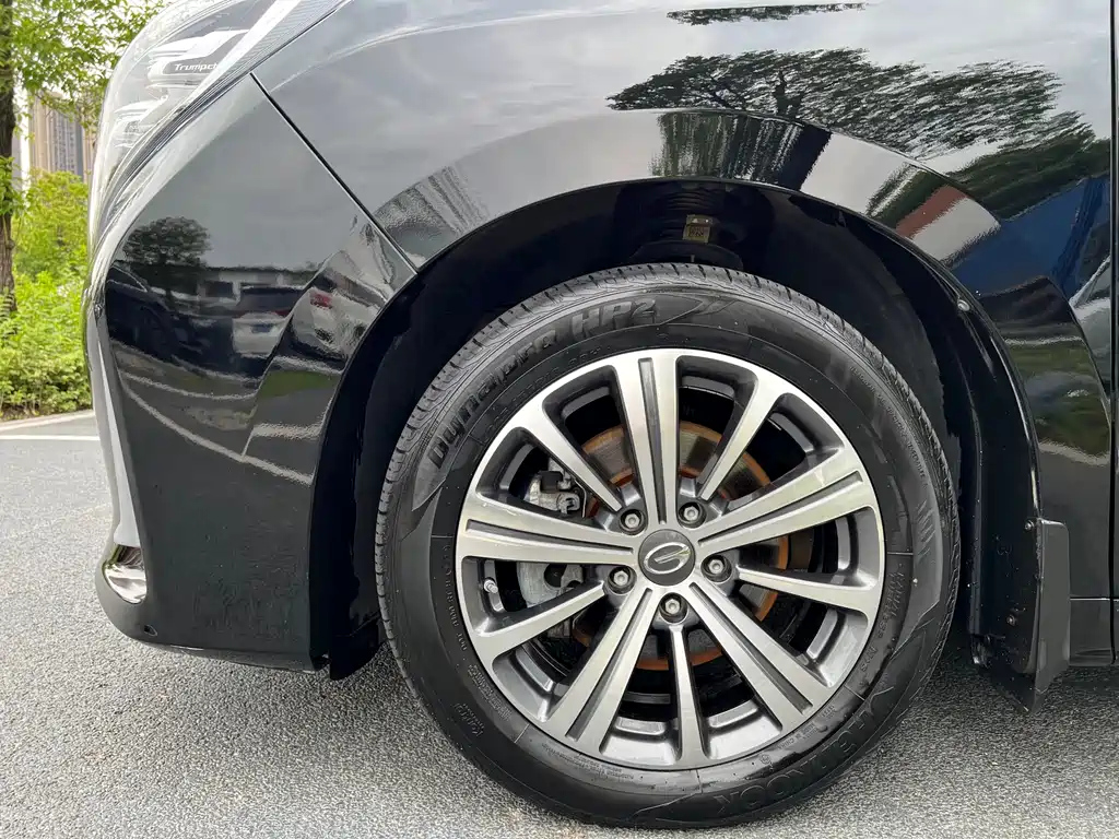 TRUMPCHI M8 2020