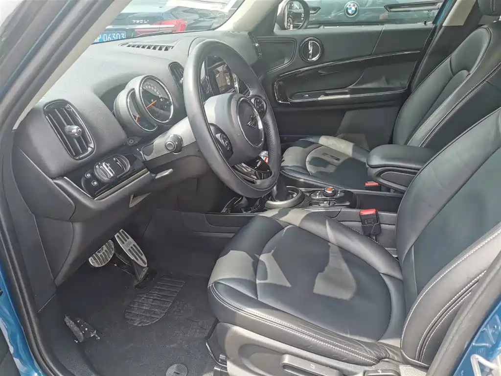 MINI COUNTRYMAN 2019