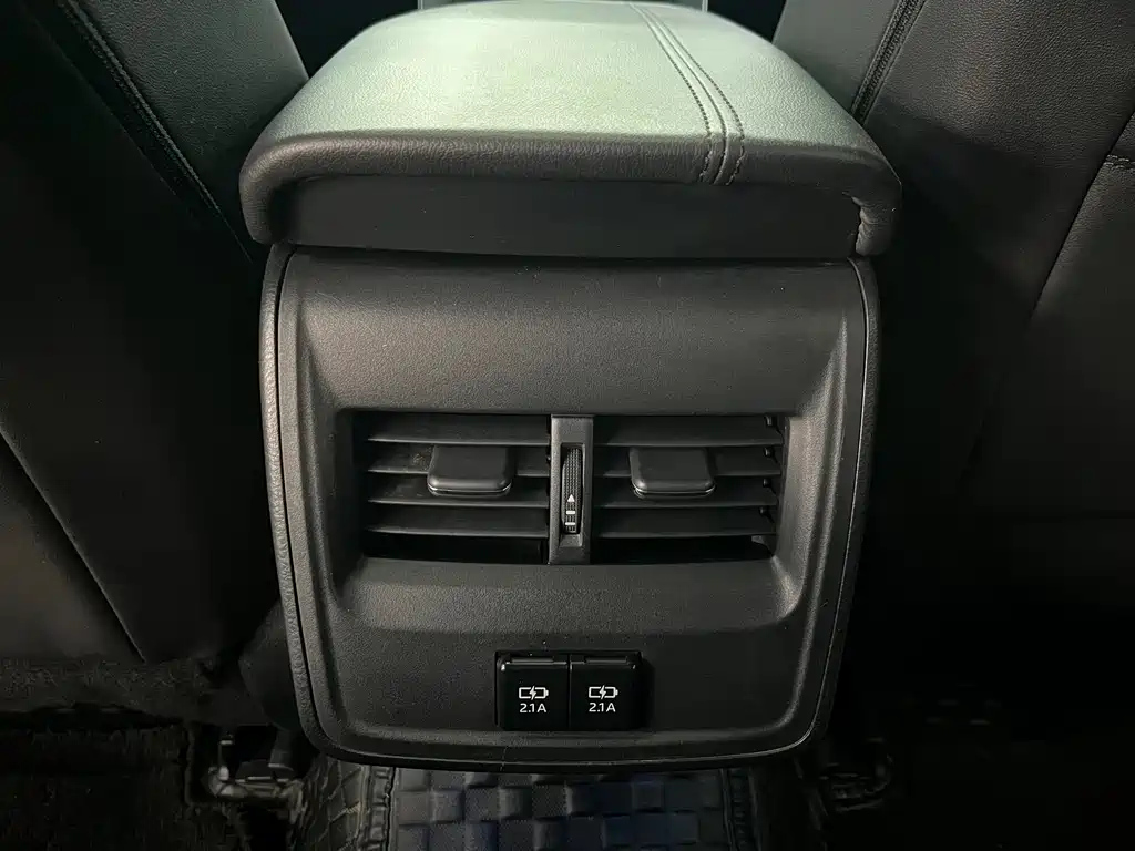 TOYOTA AVALON 2021
