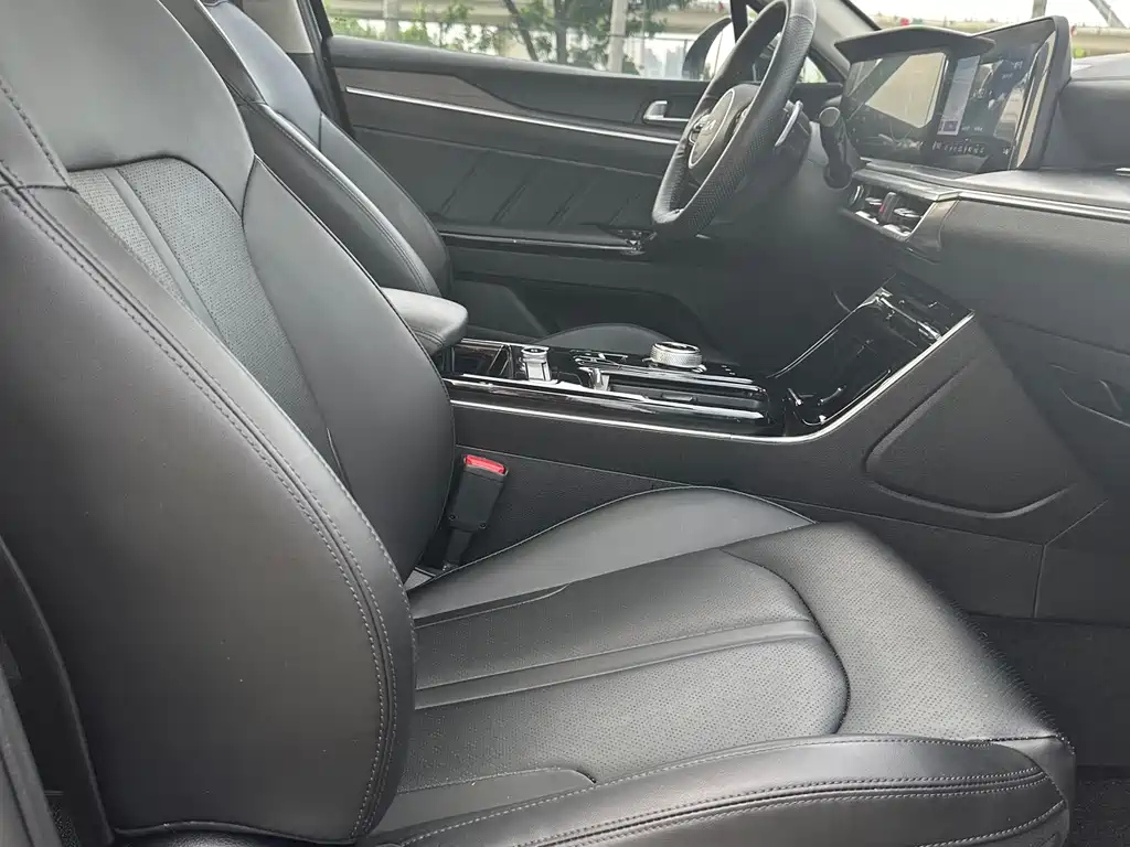KIA K5 2022