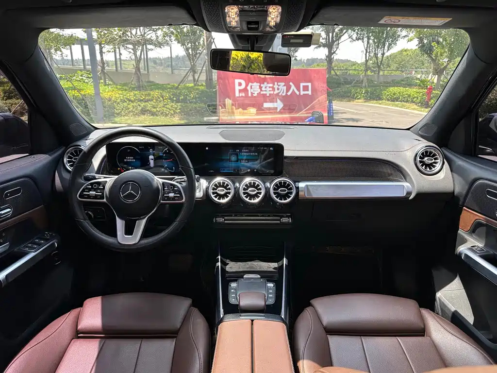 MERCEDES BENZ GLB 2020