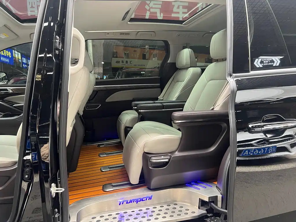 TRUMPCHI M8 2021