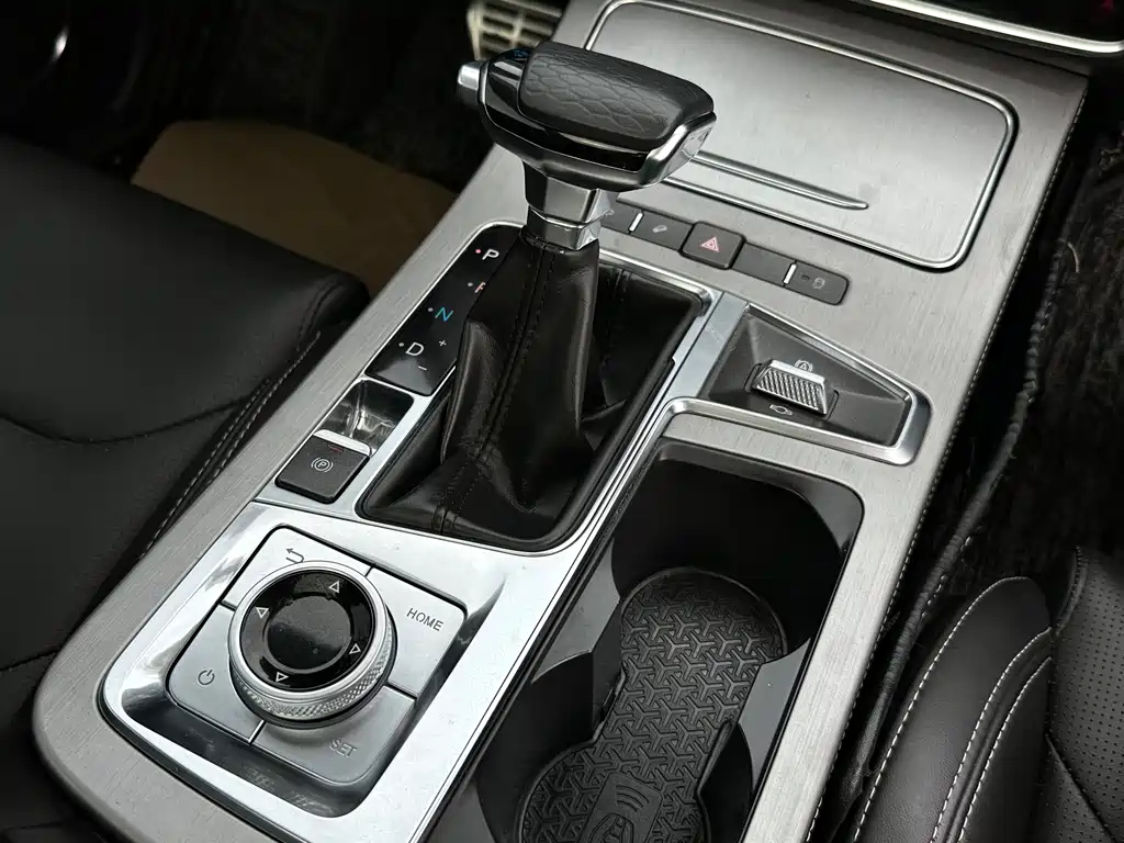 JETOUR X70 PLUS 2020