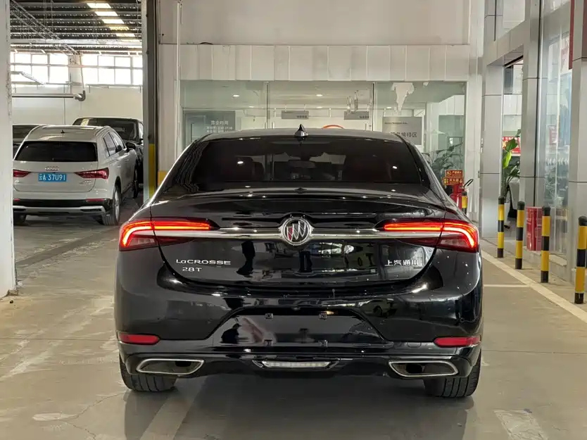 BUICK LACROSSE 2020
