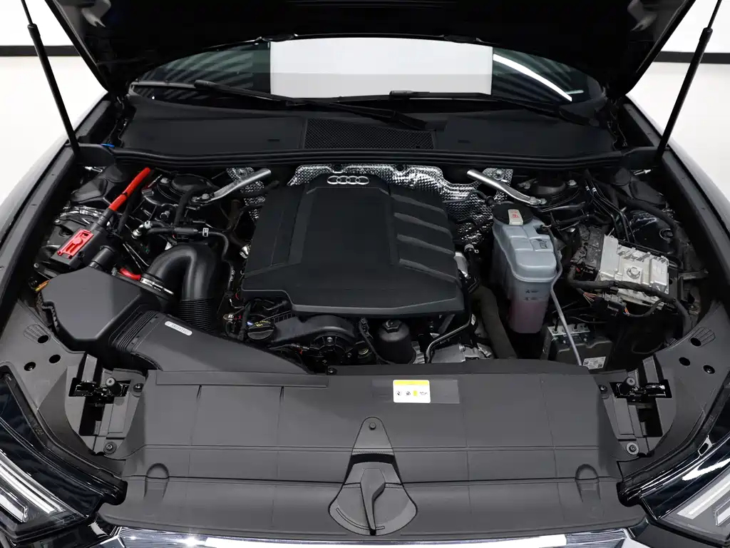 AUDI A6L 2021