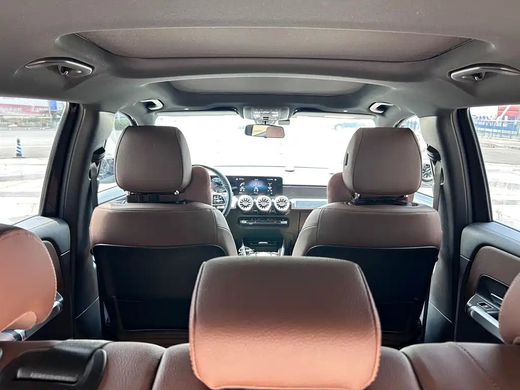 MERCEDES BENZ GLB 2022