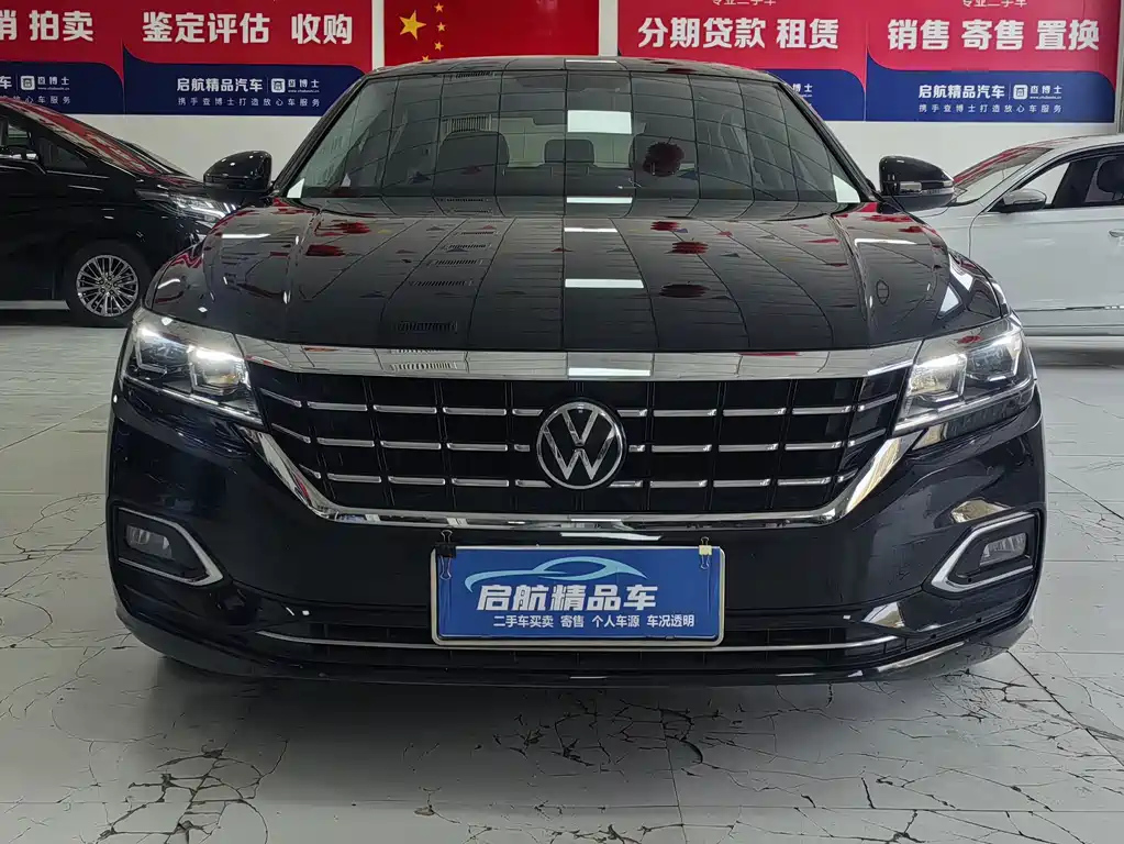 VOLKSWAGEN PASSAT 2021
