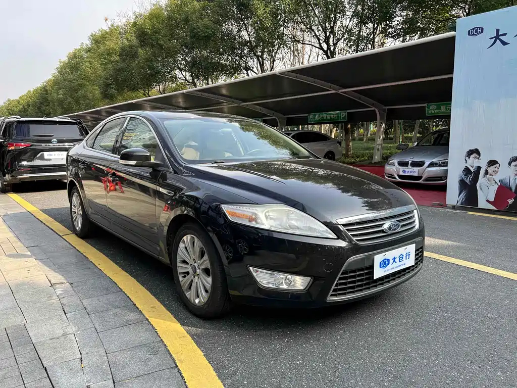 FORD MONDEO - WINNER 2010