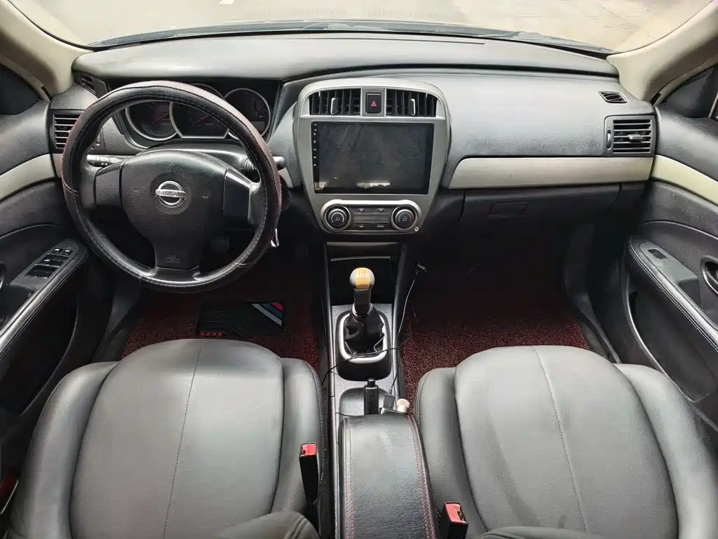 NISSAN SYLPHY 2016