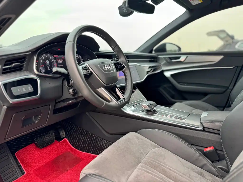 AUDI A6L 2020