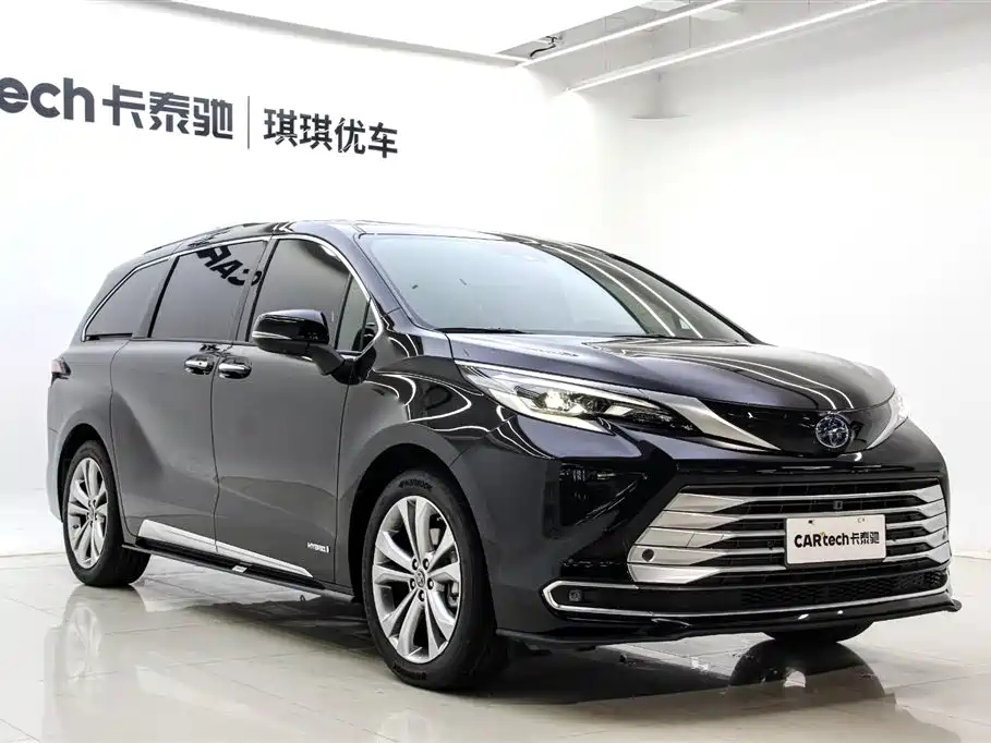 TOYOTA SIENNA SIENNA 2024