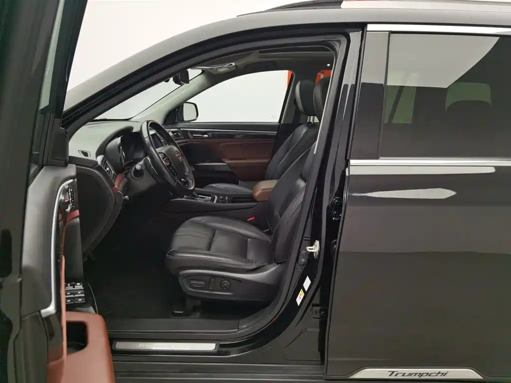 TRUMPCHI GS8 2018
