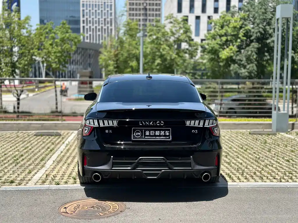 LYNK&CO 03 2021