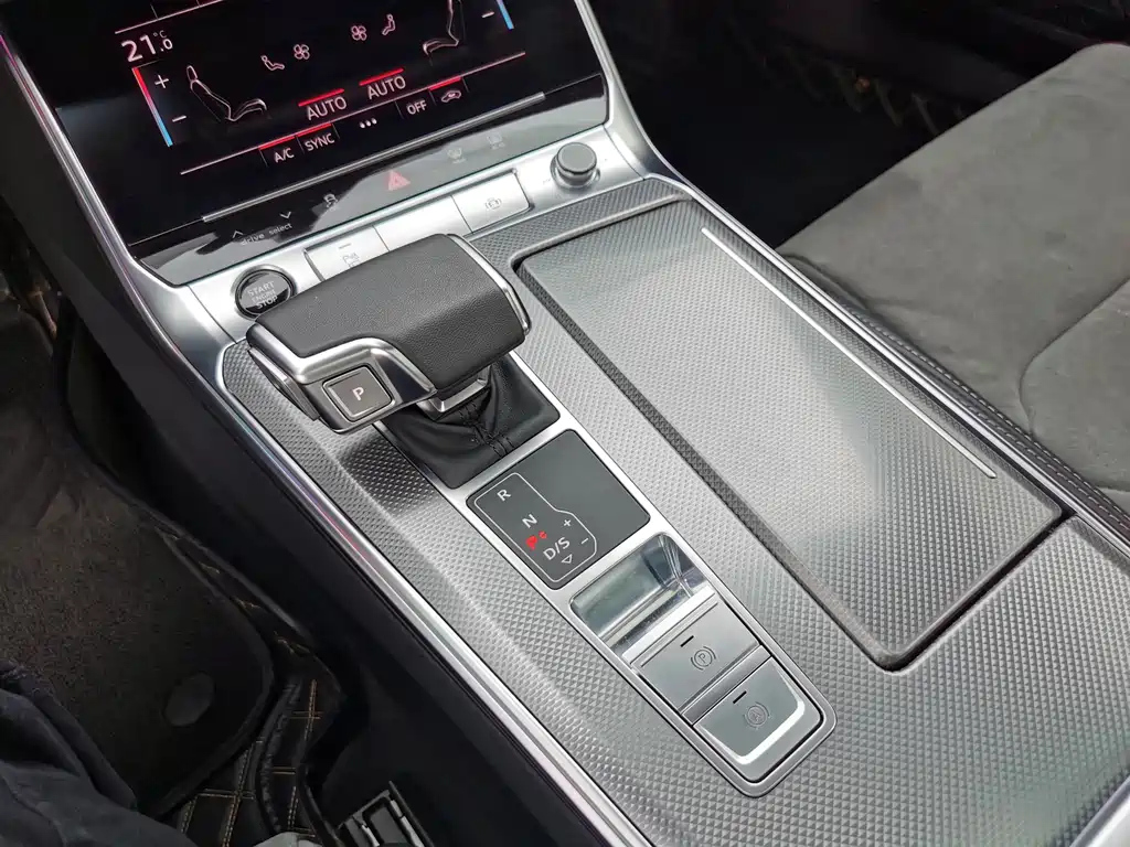 AUDI A6L 2023