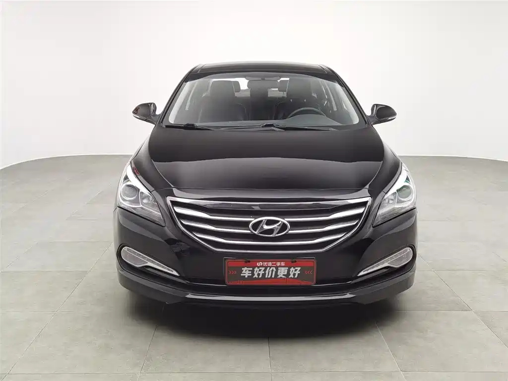 HYUNDAI MISTRA 2016