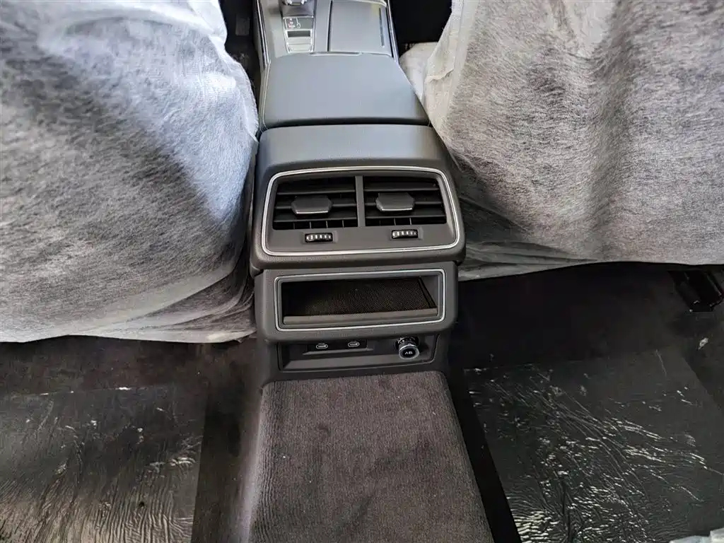 AUDI A6L 2024
