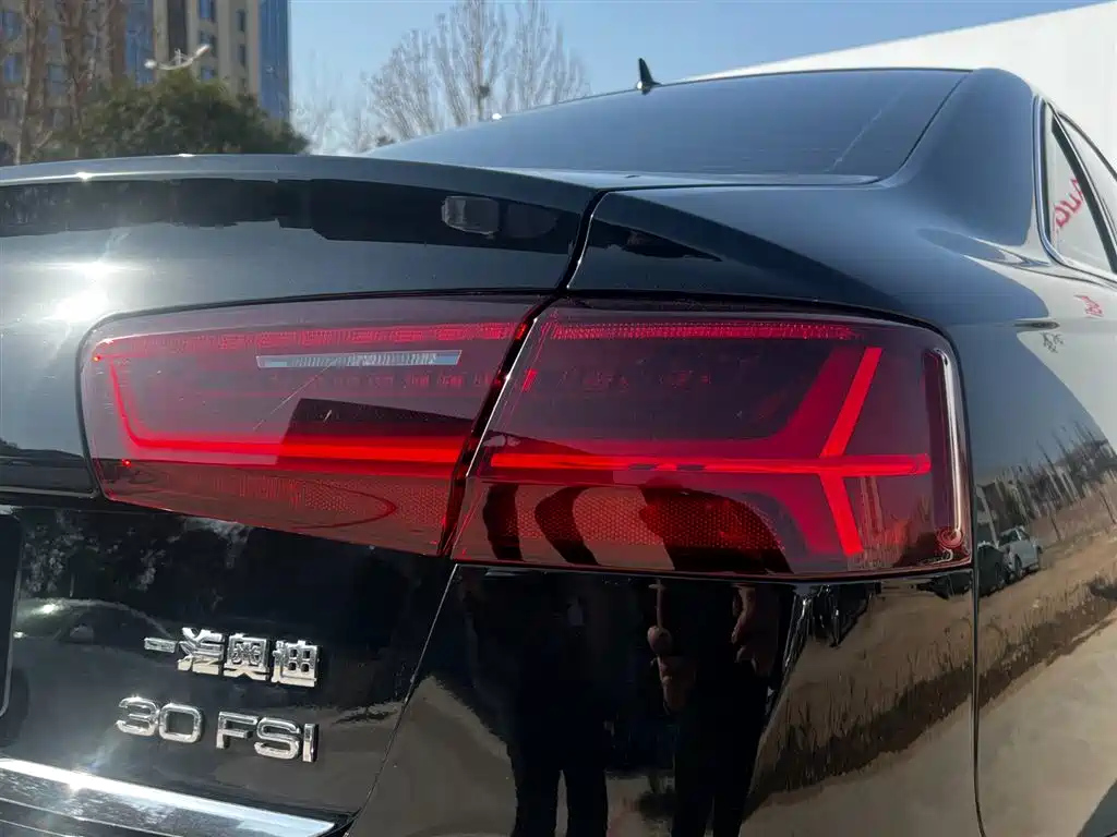 AUDI A6L 2019