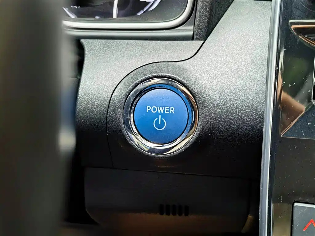 TOYOTA AVALON 2021