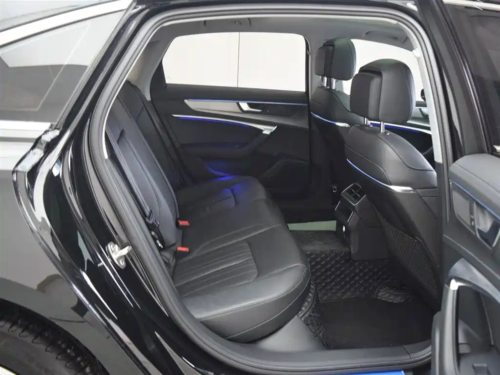 AUDI A6L 2021